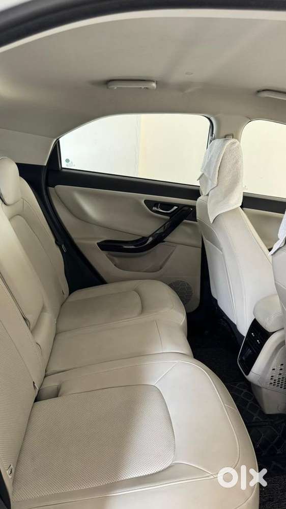 Tata Nexon 2023 Petrol With Ventilated Seats Good Condition