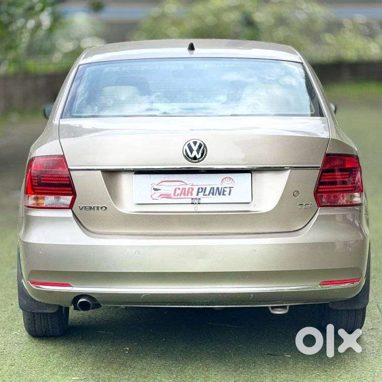 Volkswagen Vento 1.2 Tsi Highline Plus At, 2017, Petrol
