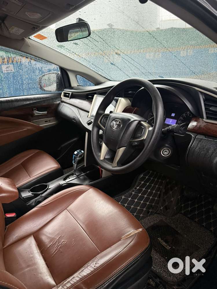 Toyota Innova Crysta 2.8 Gx At 8 Seater, 2018, Diesel