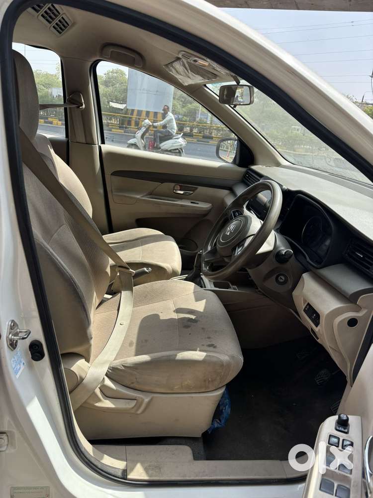 Maruti Suzuki Ertiga Vxi Shvs, 2023, Petrol