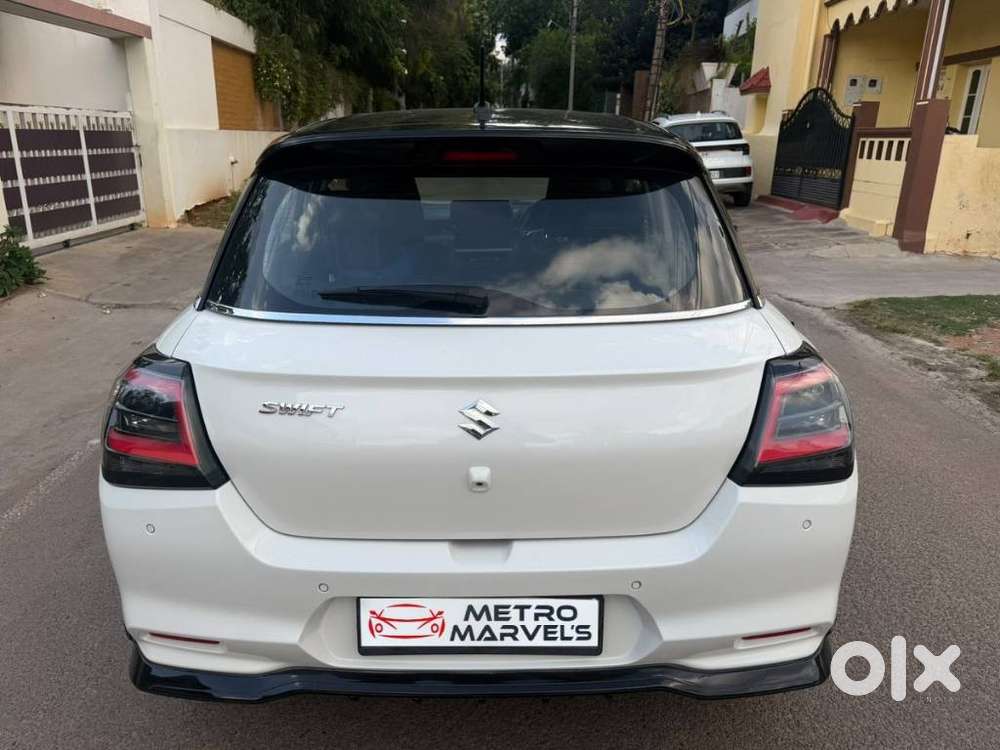 Maruti Suzuki Swift Zxi Plus, 2025, Petrol