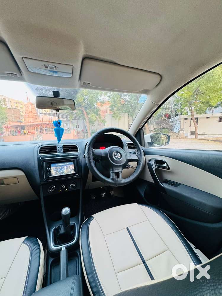 Volkswagen Polo Petrol Highline 1.6l, 2012, Diesel