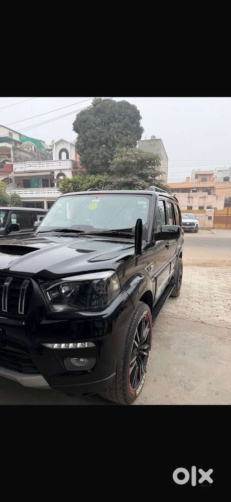 Mahindra Scorpio Classic 2022