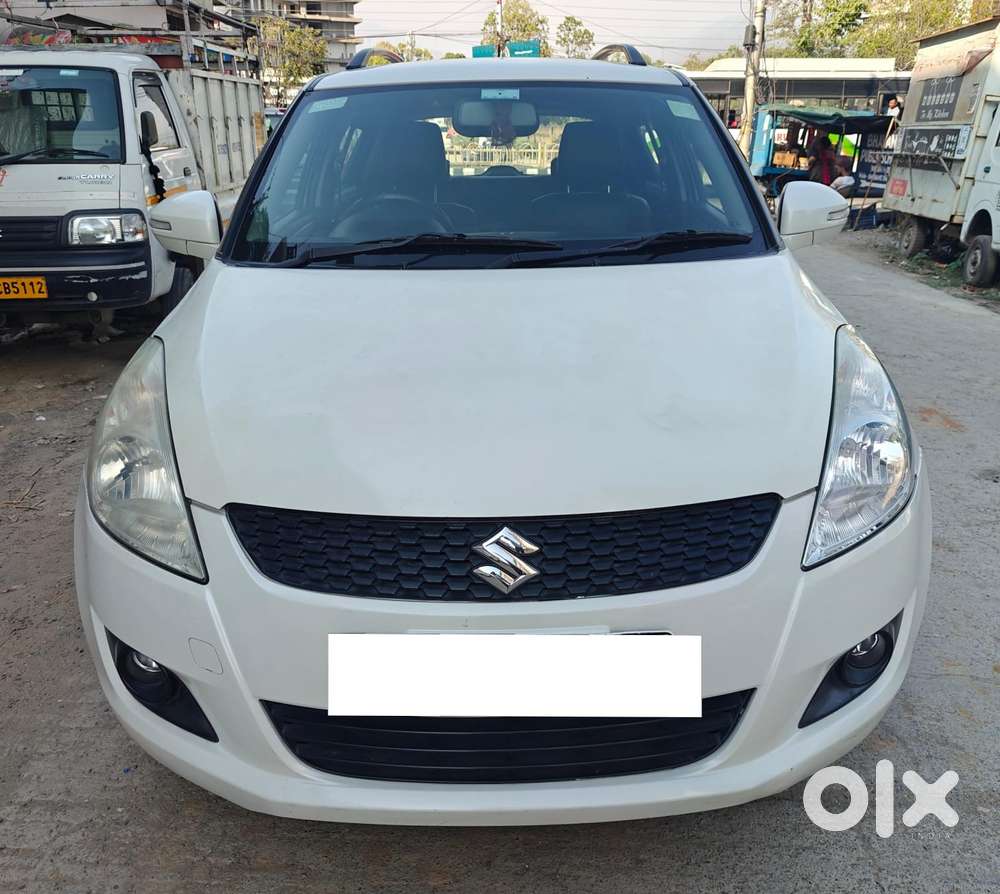 Maruti Suzuki Swift Vxi 1.2 Abs Bs-iv, 2012, Petrol