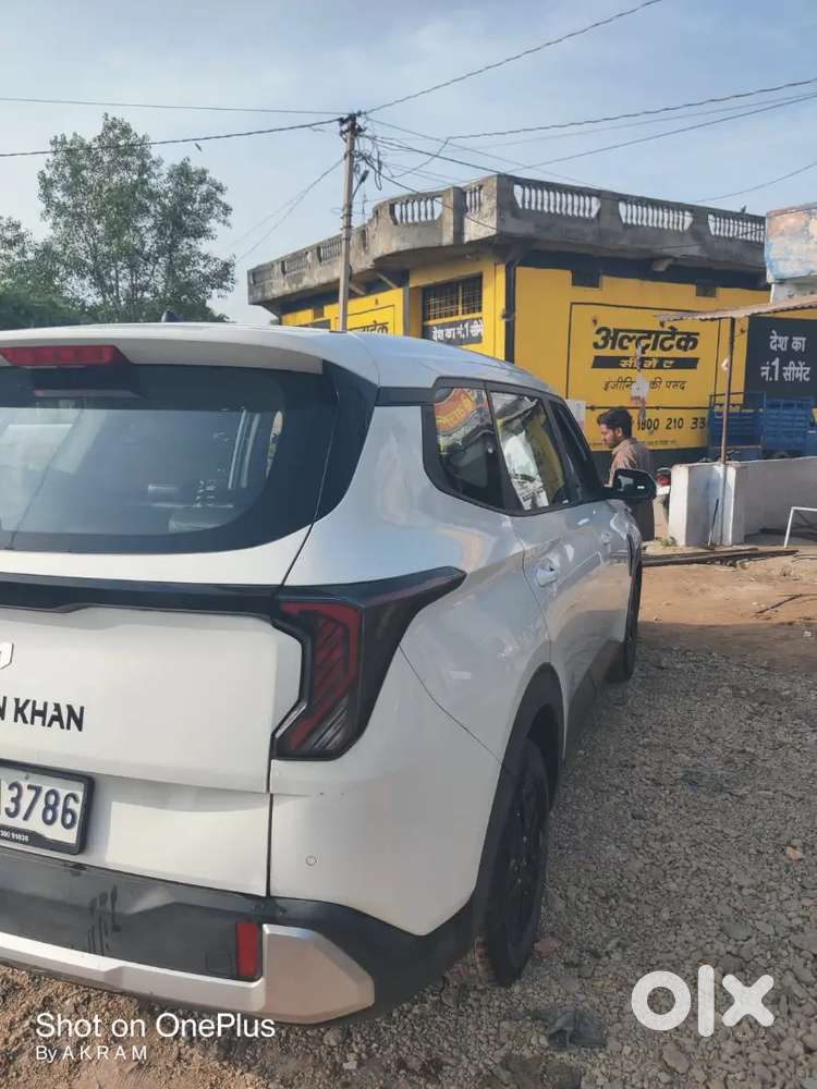  Kia Carens Clavis 7 Seater – 2025 Model  Vip Number 786