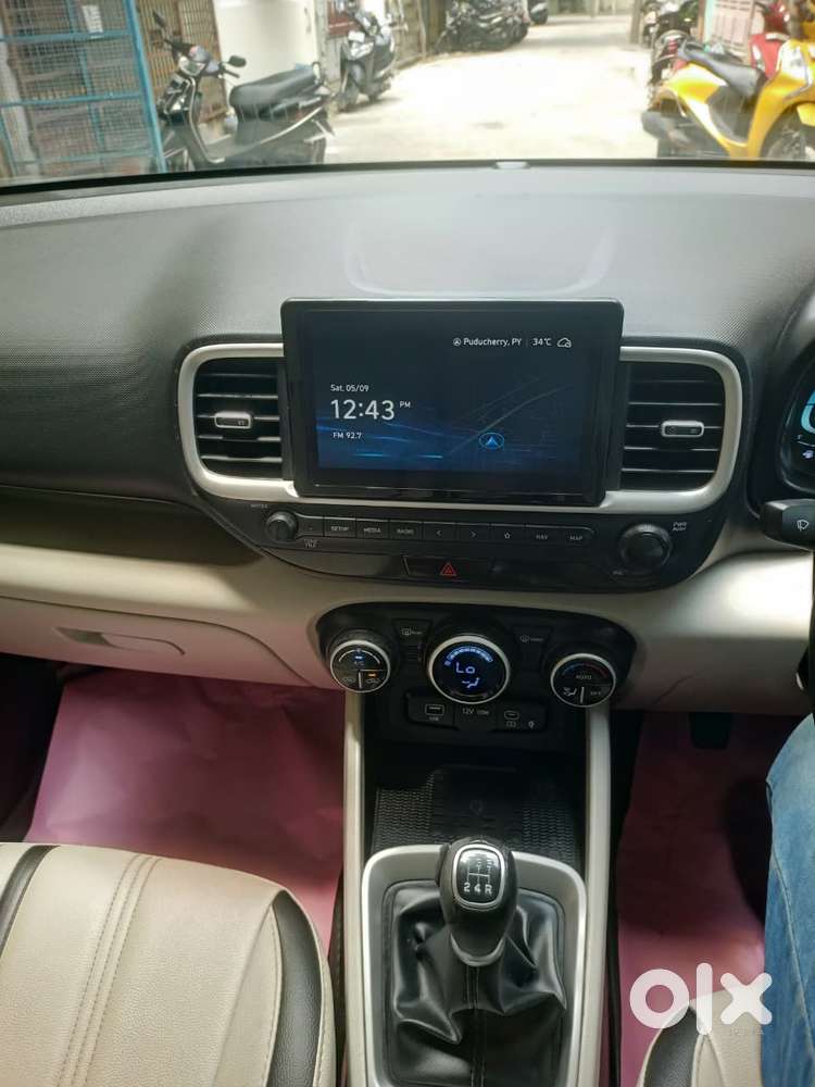 Hyundai Venue Sx, 2022, Petrol