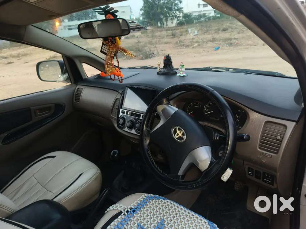 Toyota Innova 2016 Diesel Well Maintained