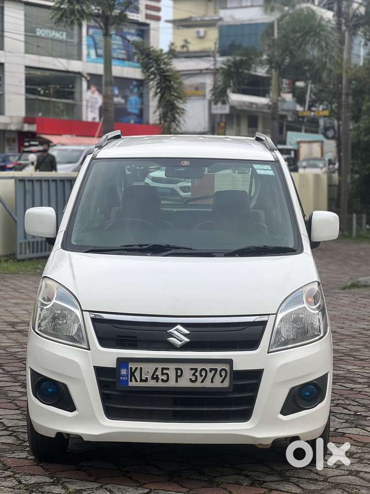 Maruti Suzuki Wagon R Vxi Amt, 2017, Petrol