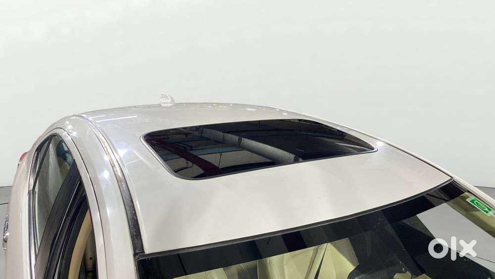 Honda City I-vtec Cvt Zx, 2023, Petrol