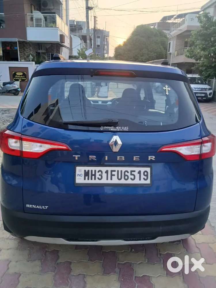 Automatic Renault Triber 2023  7 Seater ... Excellent Condition