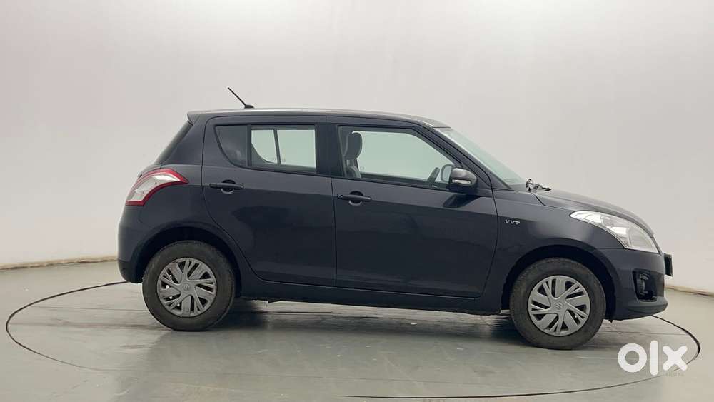 Maruti Suzuki Swift Vvt Vxi, 2016, Petrol