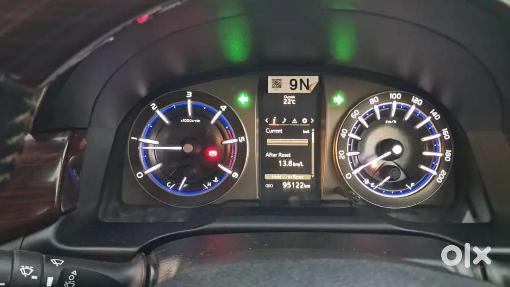 Toyota Innova Crysta 2022 Diesel Well Maintained