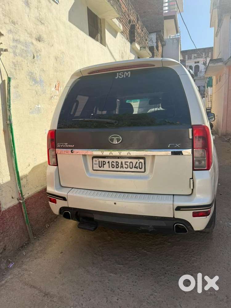 Tata Safari Storme 2015 Diesel Well Maintained