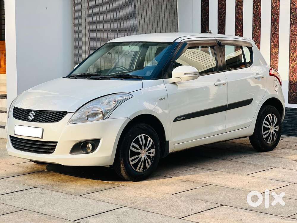 Maruti Suzuki Swift Vxi Optional, 2014, Petrol