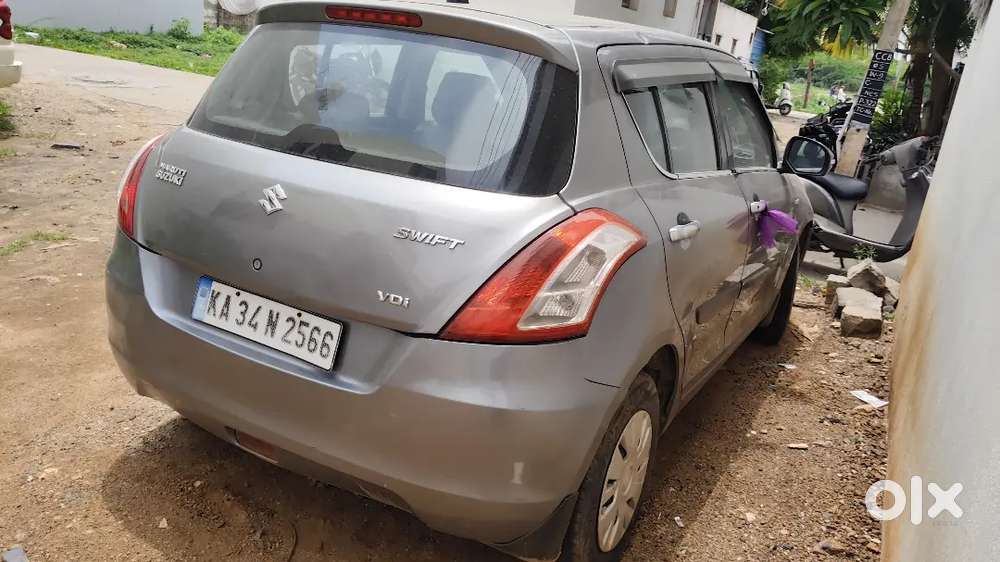 Maruti Suzuki Swift 2013 Diesel 143939 Km Driven
