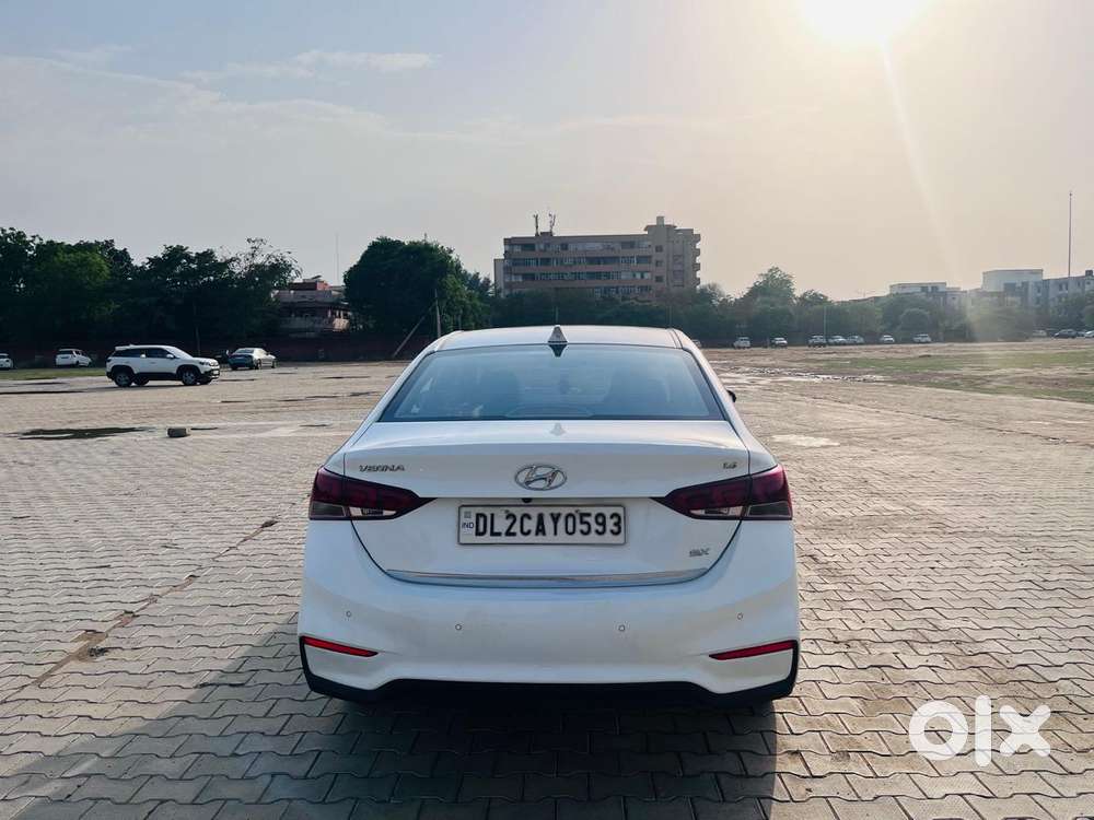 Hyundai Verna 1.5 Sx (o) Ivt, 2017, Petrol