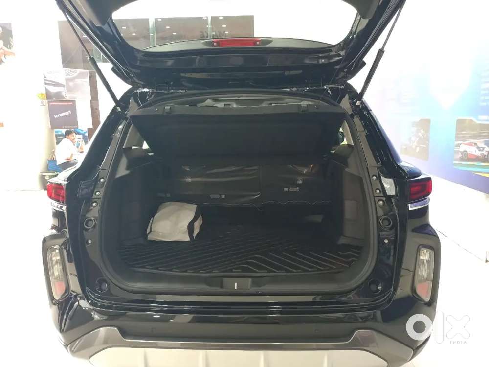 Toyota Urban Cruiser Hyryder 2026. 1.5l Hev & Neo Drive Technology
