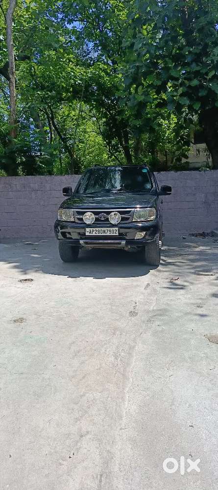 Tata Safari 2012 Diesel 120000 Km Driven