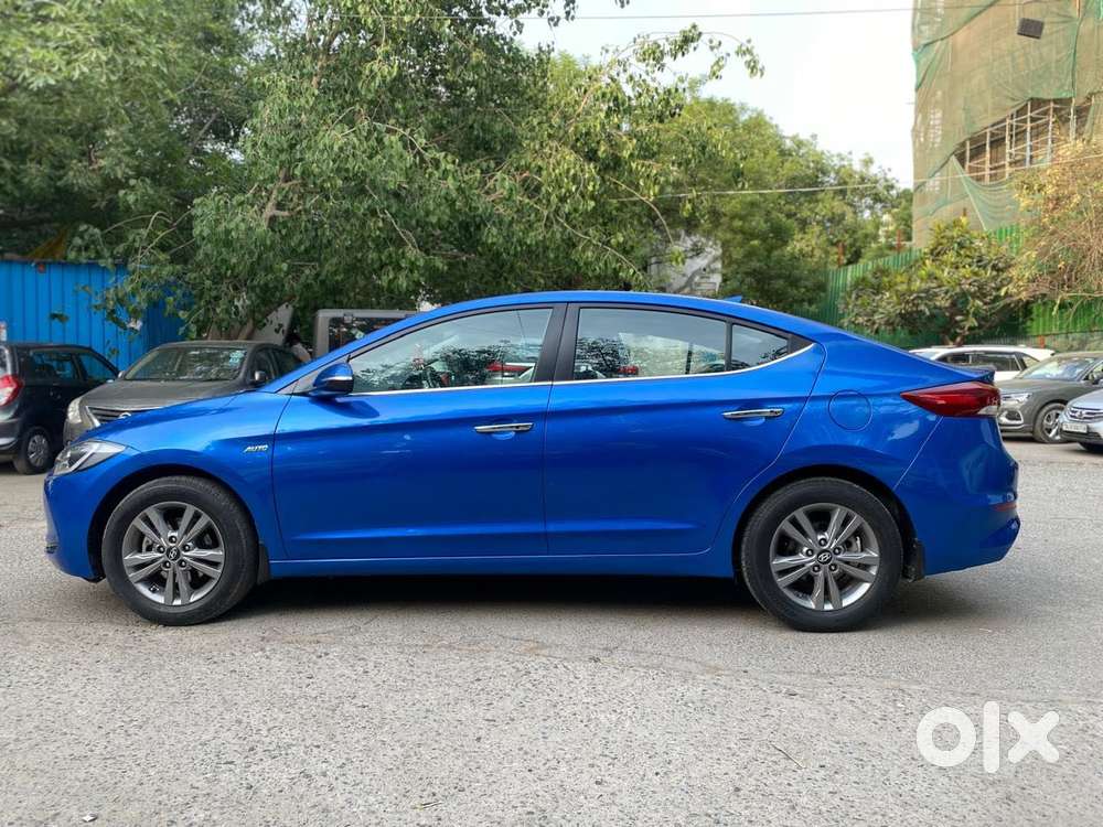 Hyundai New Elantra [2016-2019] 1.6 Crdi Sx (o) Mt, 2017, Diesel