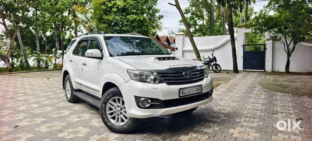 Toyota Fortuner 4x4 Mt 2.8 Diesel, 2014, Diesel
