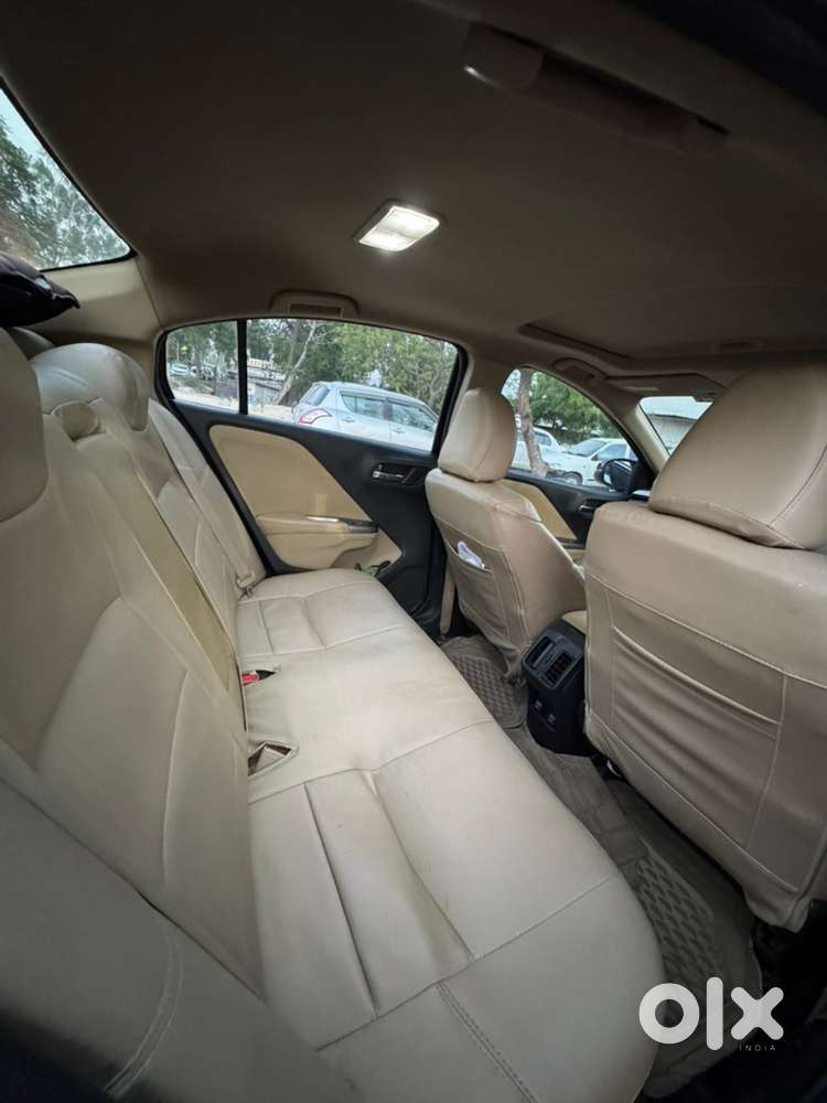 Honda City Petrol 2016 Sunroof Manual
