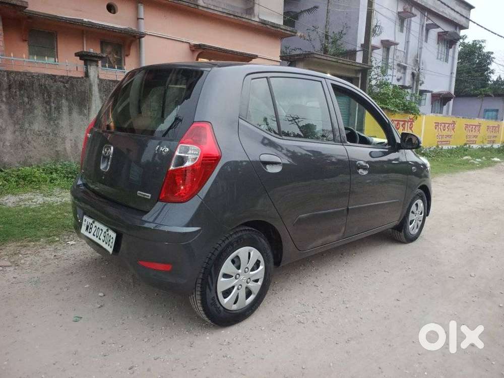 Hyundai I10 Sportz, 2011, Petrol
