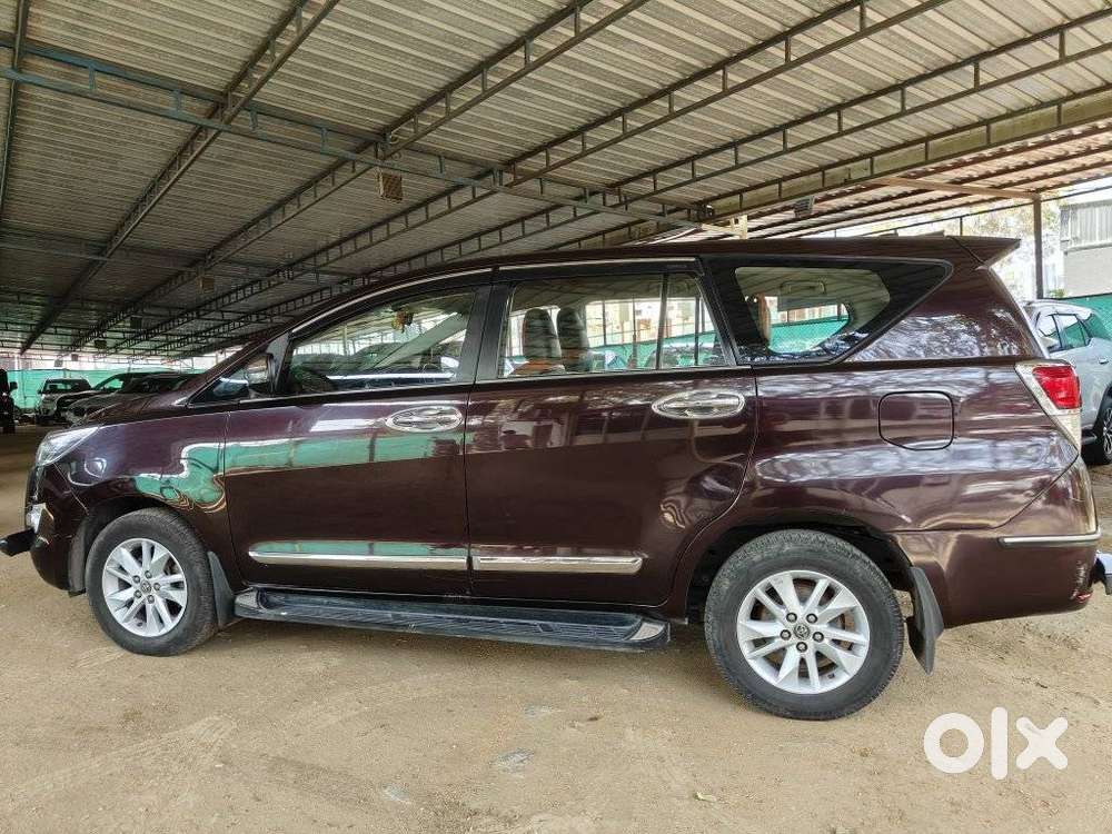 Toyota Innova Crysta 2.8 Gx At 8s, 2018, Diesel
