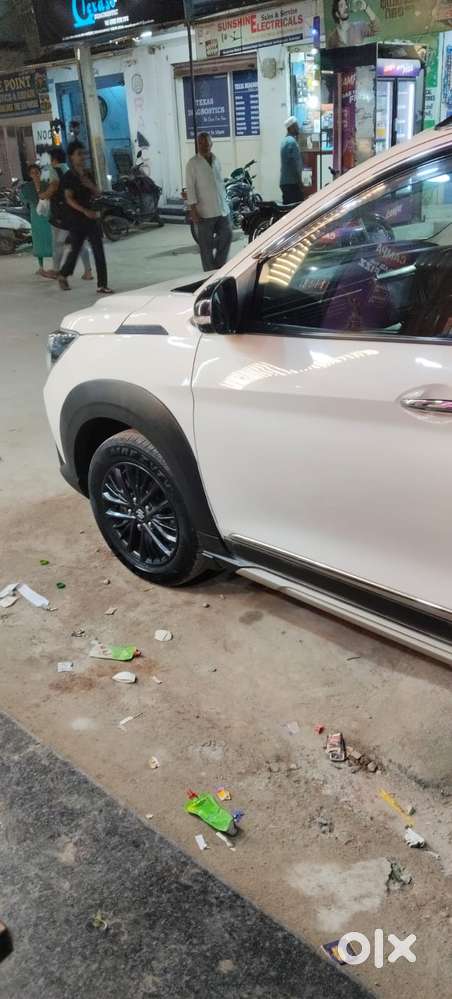 Maruti Suzuki Xl6 1.5 Alpha Plus Mt, 2021, Petrol