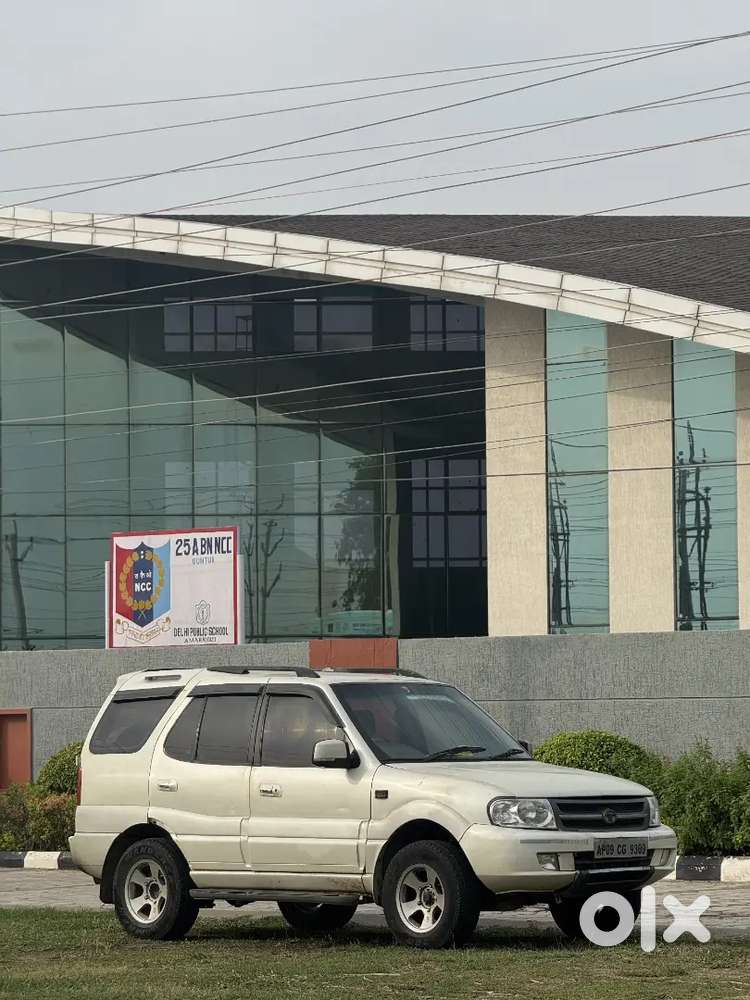 Tata Safari Dicor 2011