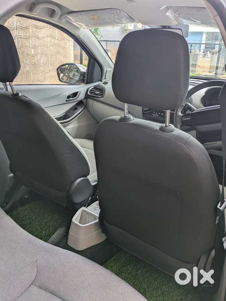 Tata Tiago Revotron 2026 Petrol