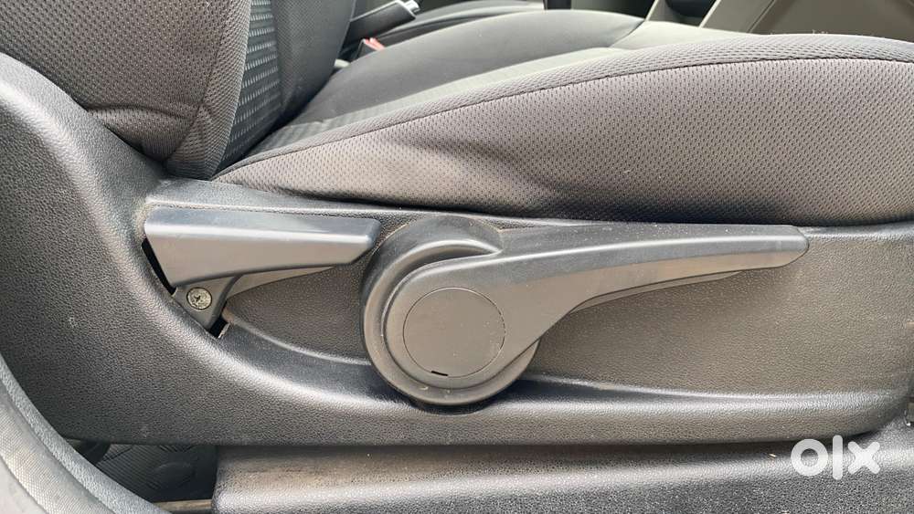 Tata Tiago 1.2 Revotron Xz, 2016, Petrol