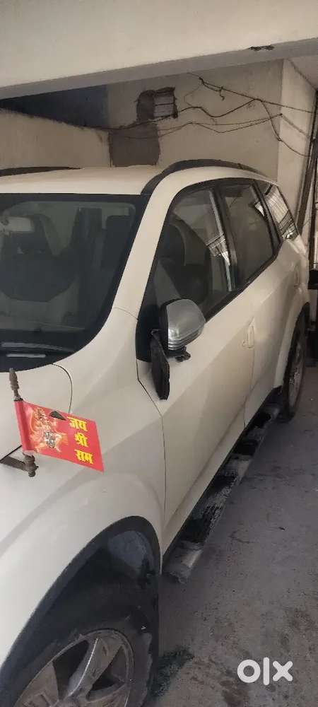 Mahindra Xuv500 Diesel 2012 Car