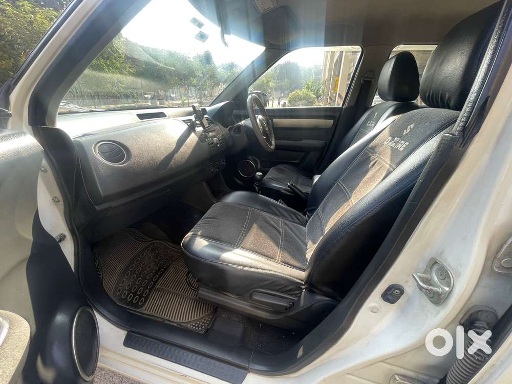 Maruti Suzuki Swift Dzire Vxi, 2012, Petrol