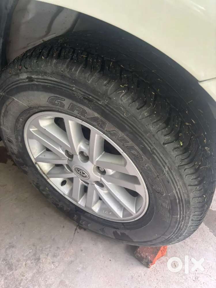 Toyota Fortuner Sportivo 2012