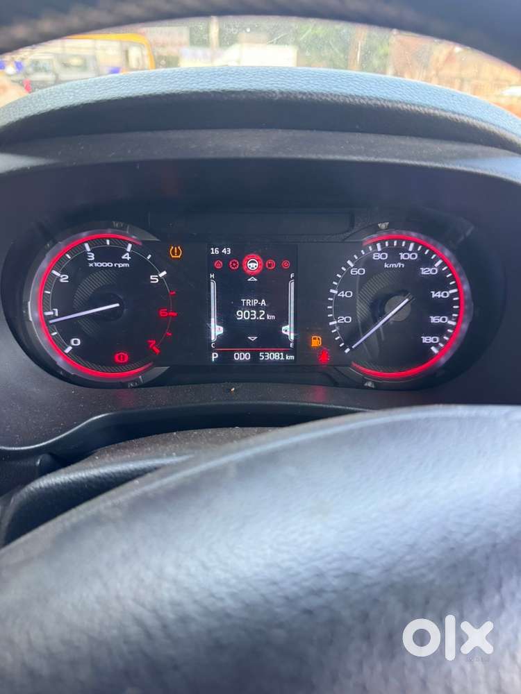 Mahindra Thar Petrol 2023