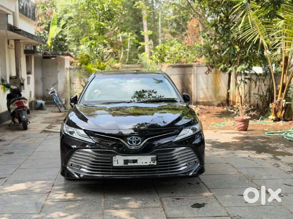 Toyota Camry Hybrid, 2021, Petrol