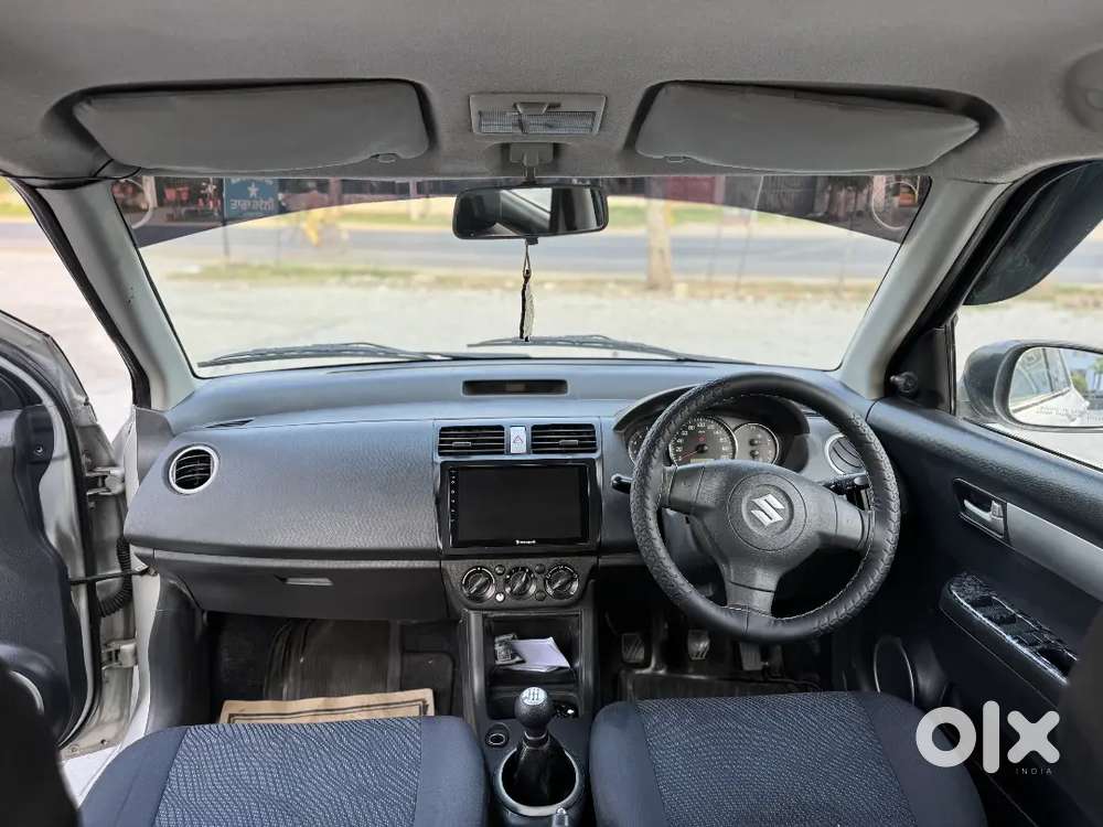 Maruti Suzuki Swift 2011