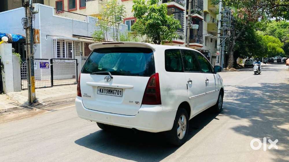 Toyota Innova 2.5 V 7 Str, 2005, Diesel