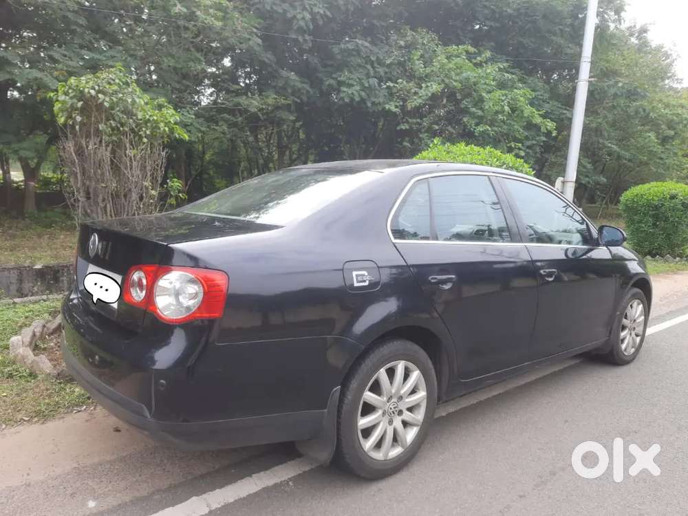 Vw Jetta Highline Diesel Less Used Showroom Track,tyres Good, Chill Ac