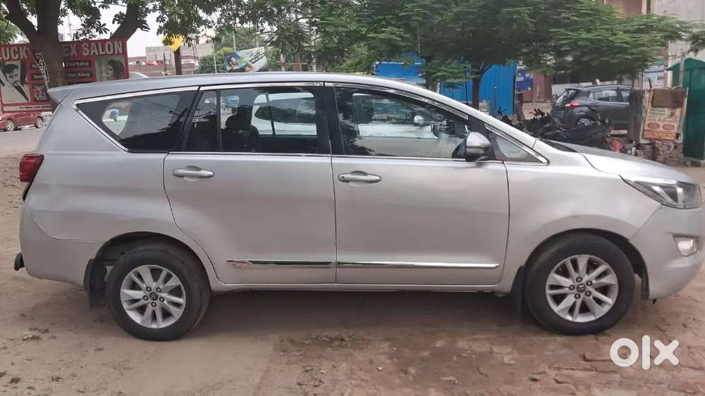 Toyota Innova Crysta 2017 Diesel 125000 Km Driven