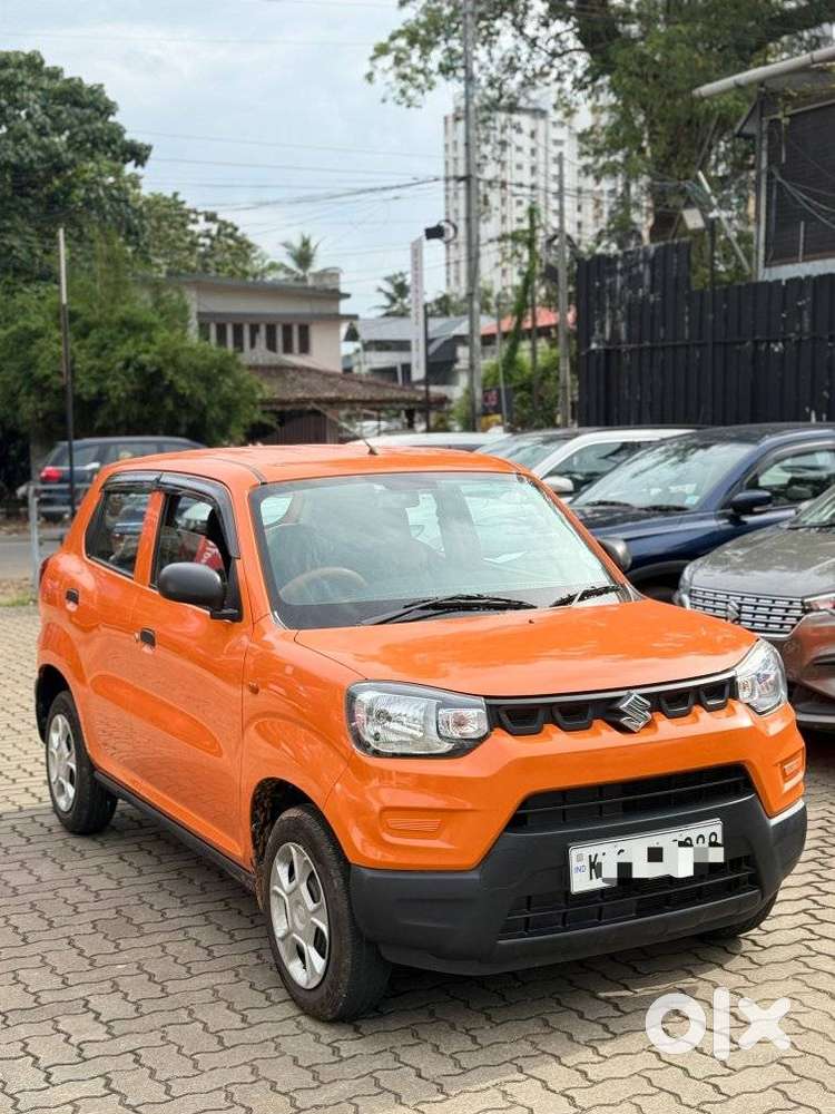 Maruti Suzuki S-presso Vxi Opt, 2022, Petrol