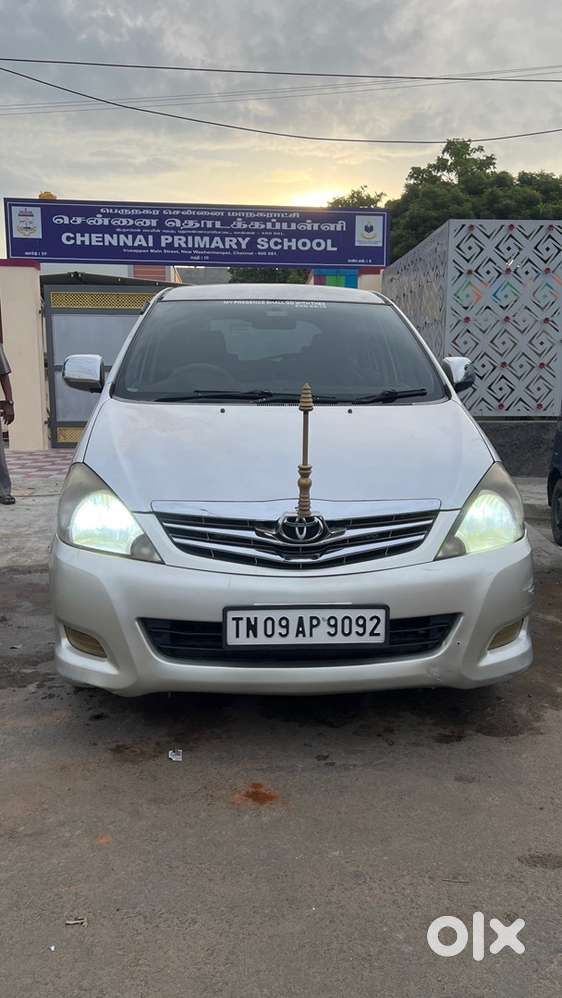 Toyota Innova Diesel 2005 /