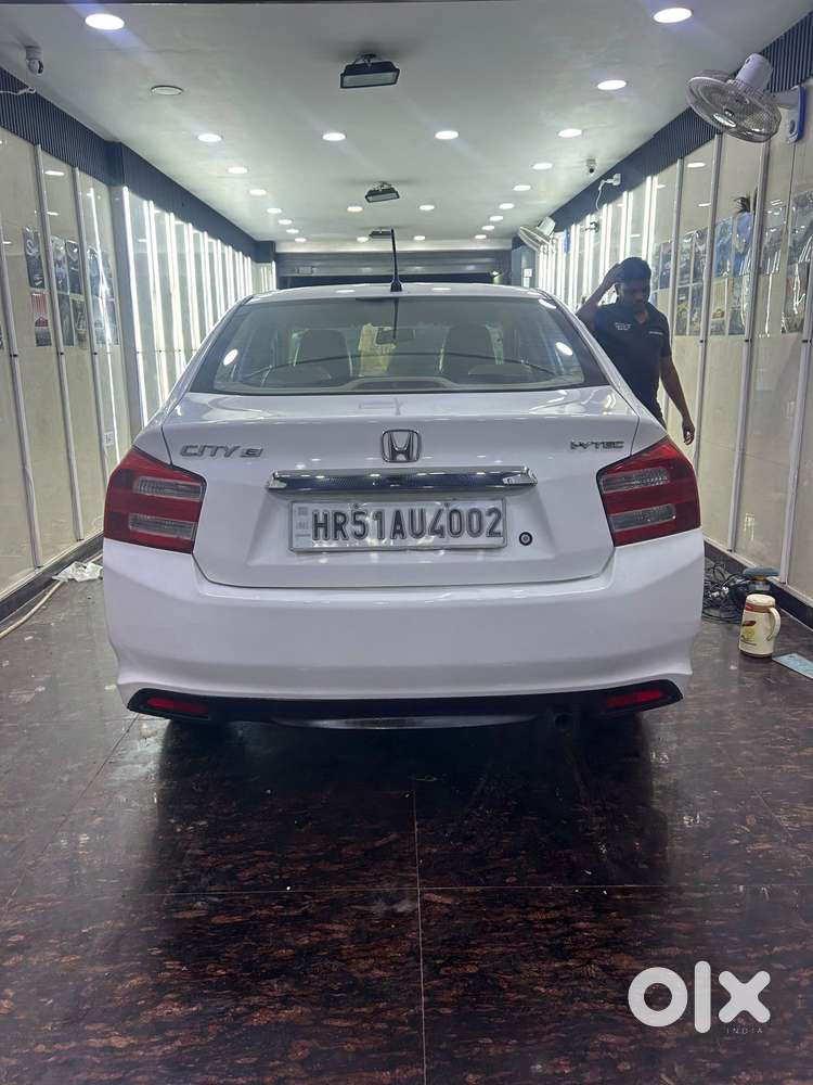 Honda City V At Exclusive, 2013, Petrol