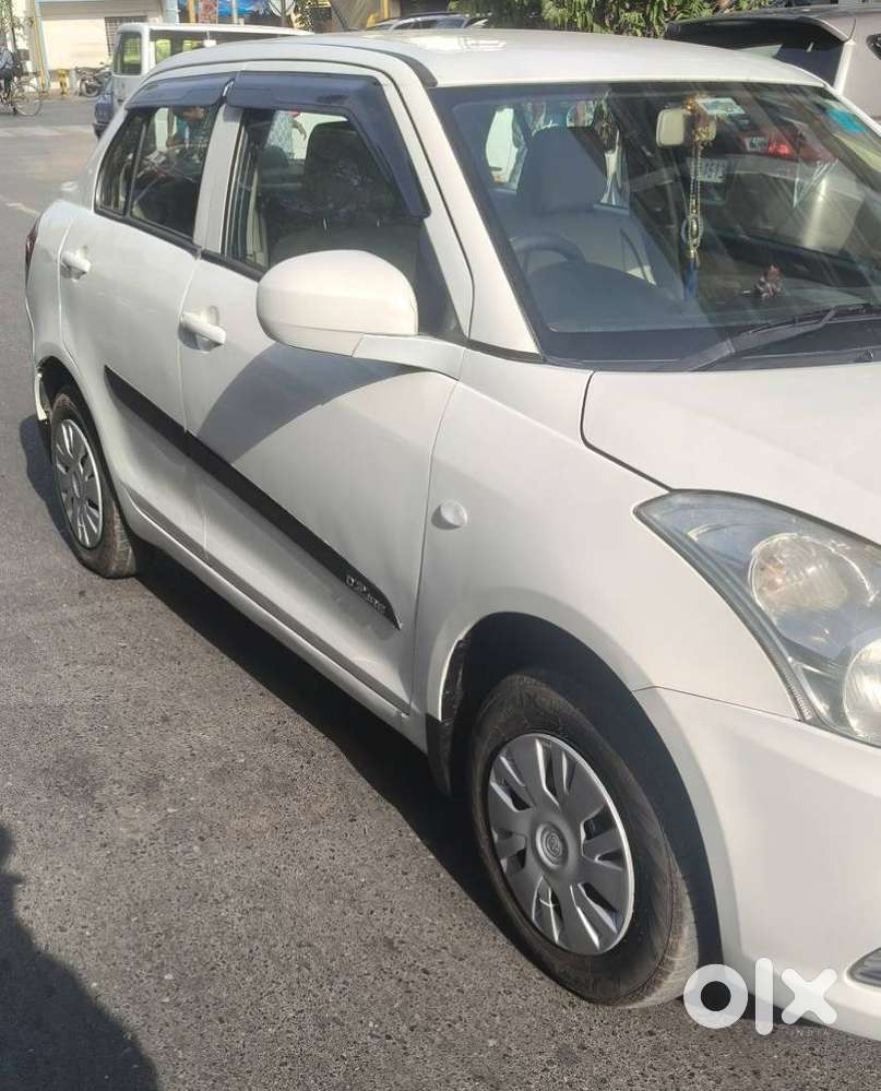 Maruti Suzuki Dzire 1.2 Lxi, 2017, Cng & Hybrids
