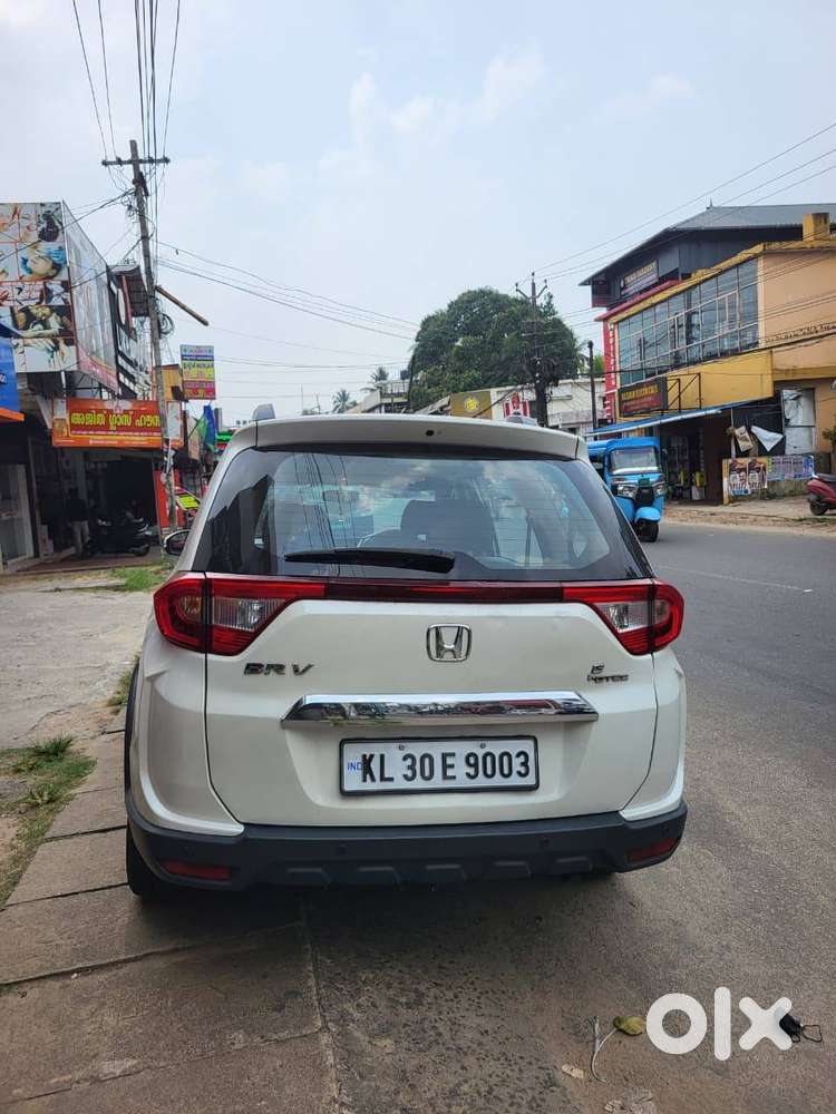 Honda Br-v 2016 Diesel Well Maintained