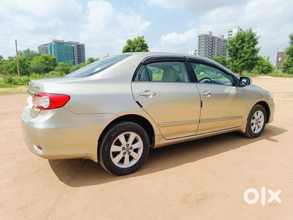 Toyota Corolla Altis G, 2013, Petrol