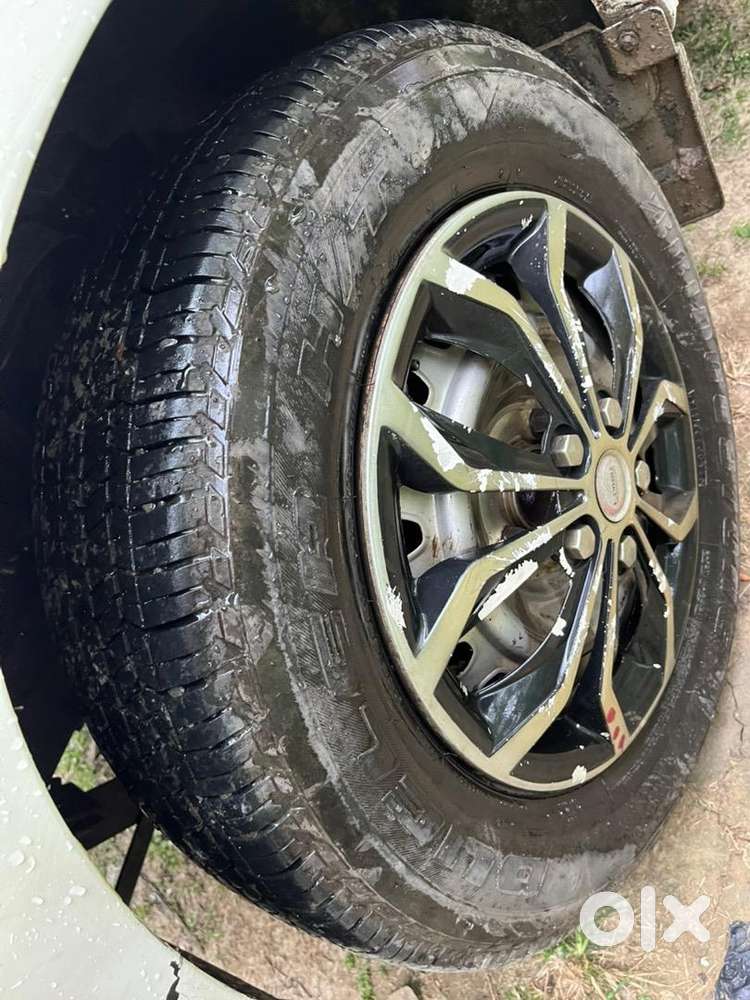 Ac ,power Steering,power Window ,centre Lock ,music System, New Tyre