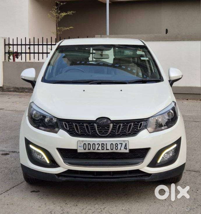 Mahindra Marazzo M8, 2020, Diesel