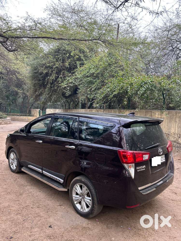 Toyota Innova Crysta 2.8 Zx At 7 Seater, 2018, Diesel