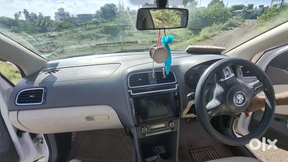 70%tayars / Original Pent  / One Hand Used/ All Original Company Part